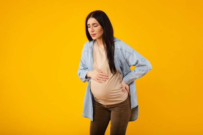 Zespół bólowy miednicy mniejszej w trakcie ciąży - co powinnaś wiedzieć